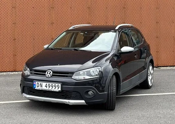 Volkswagen Polo Cross 2010 photo 2