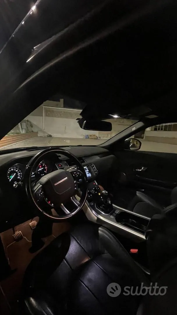 Land Rover Range Rover Evoque 2016 photo 4