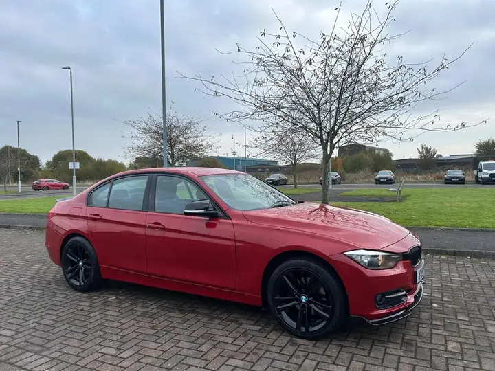BMW 3 Series 2015 photo 2