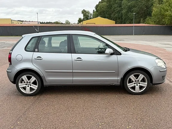 Volkswagen Polo 2006 photo 4