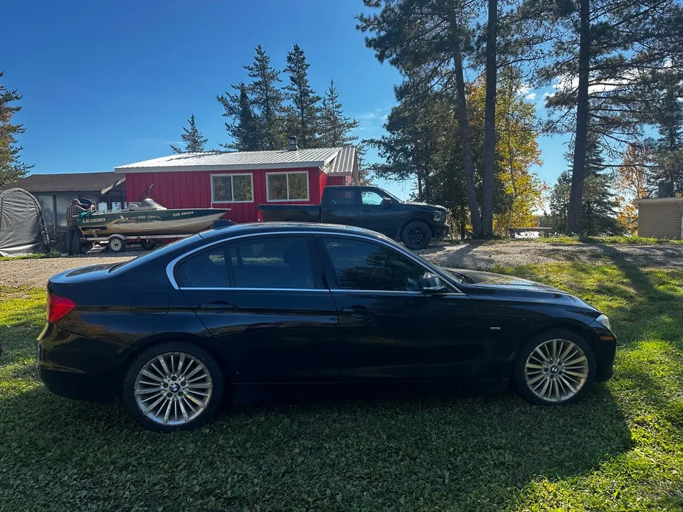 BMW 328I 2014 photo 3