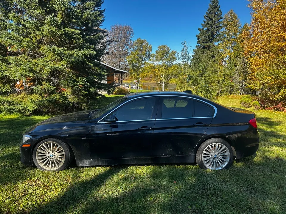 BMW 328I 2014 photo 2