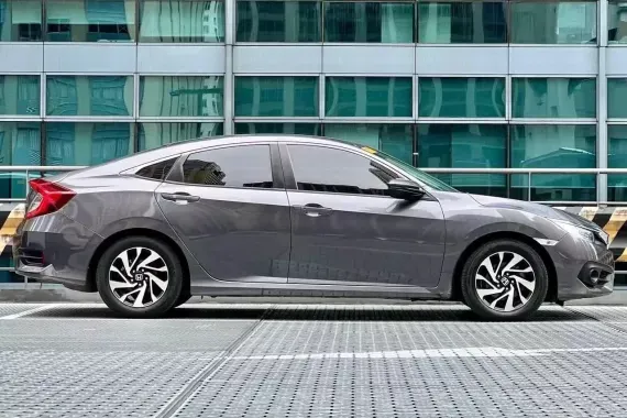Honda Civic 2018 photo 5