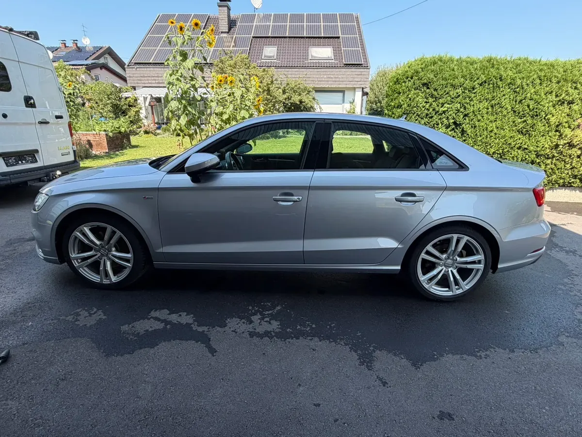 Audi A3 2017 photo 2