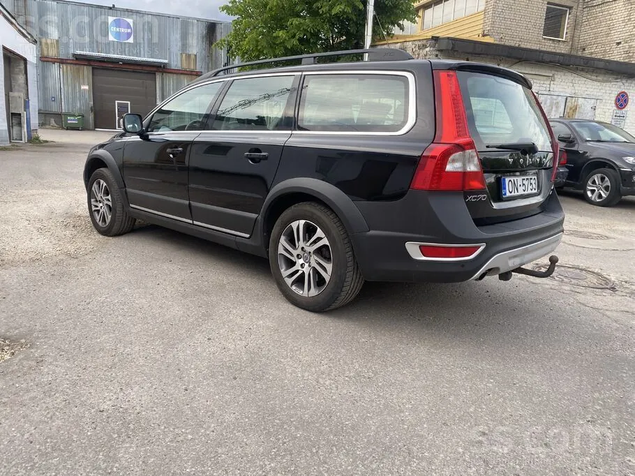 Volvo Xc 70 2011 photo 2