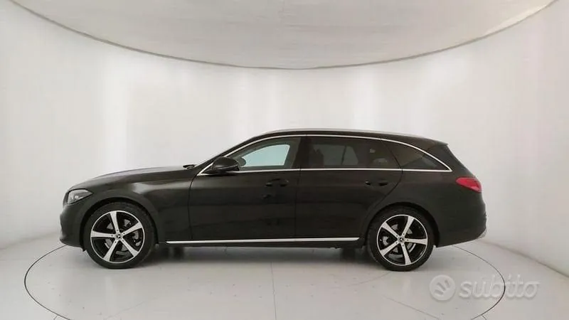Mercedes-Benz C 2023 photo 3