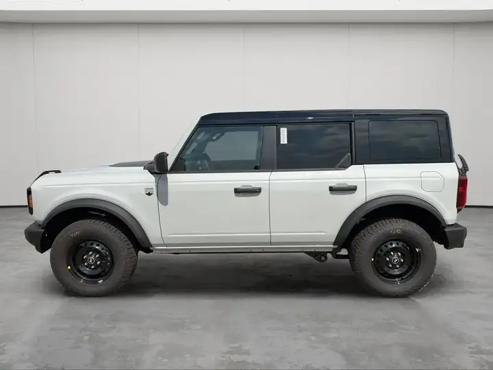 Ford Bronco 2026 photo 4