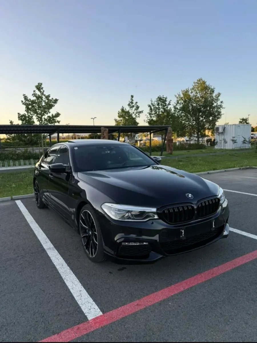BMW 5 Series 2018 photo 2