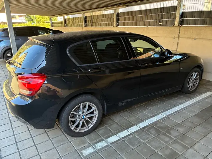 BMW 1 Series 2011 photo 3
