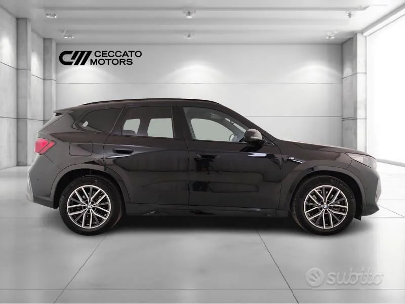 BMW X1 2023 photo 3