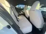 Lexus Ux 2022 photo 5