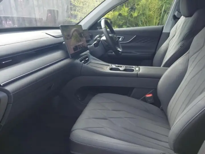 Chery Tiggo 8 2026 photo 5