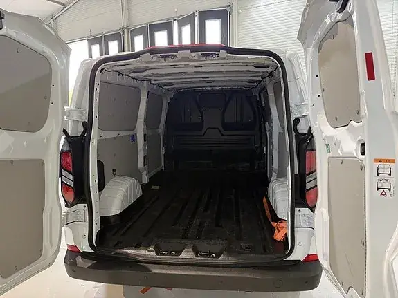 Ford Transit Custom 2025 photo 4