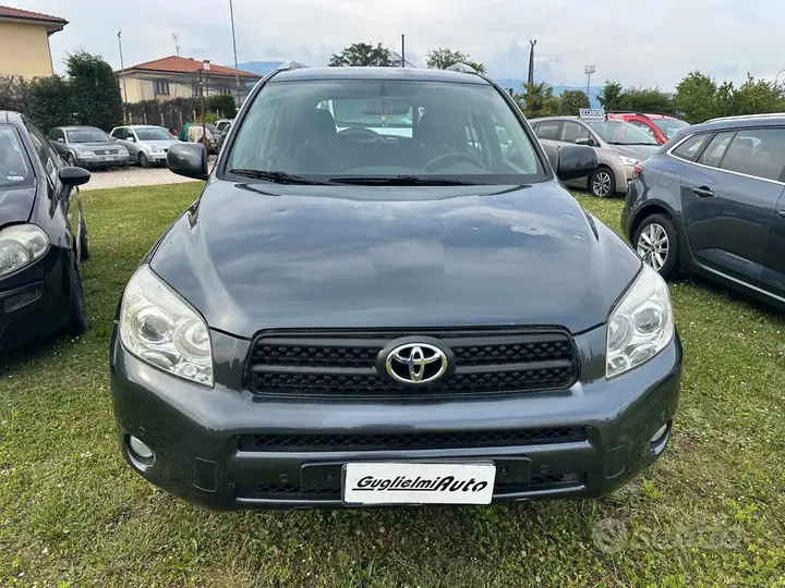 Toyota Rav4 2007 photo 4