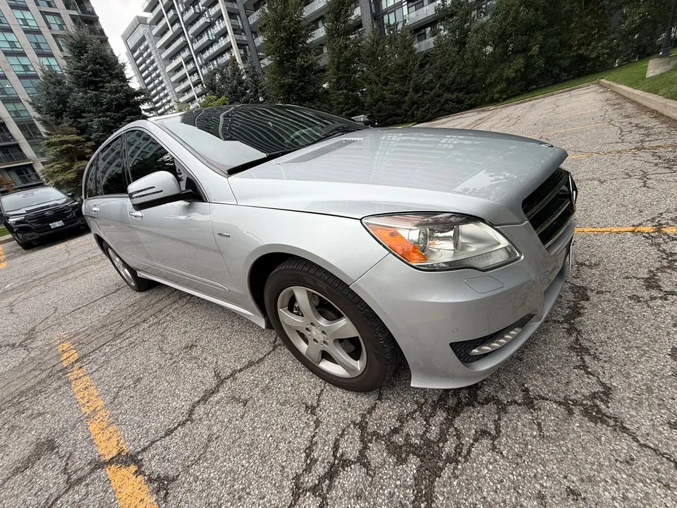 Mercedes-Benz R-Class 2012 photo 5