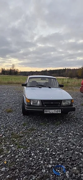 Saab 900 1986 photo 2