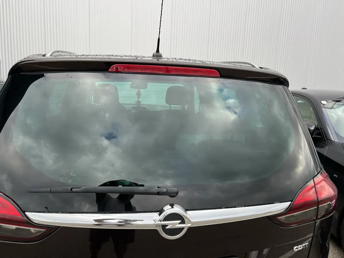 Opel Zafira Tourer 2014 photo 2