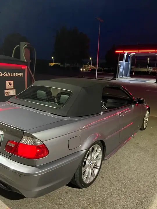BMW 3 Series 2003 photo 2
