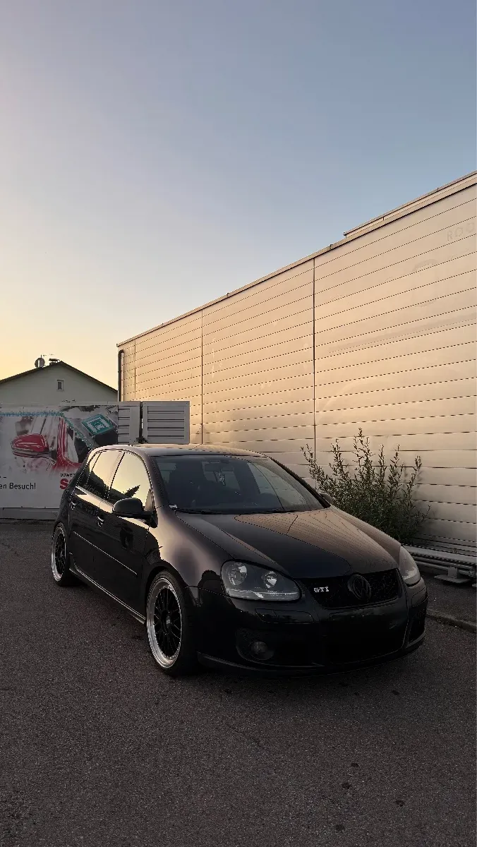 Volkswagen Golf 2004 photo 3