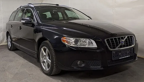 Volvo V70 2009 photo 2