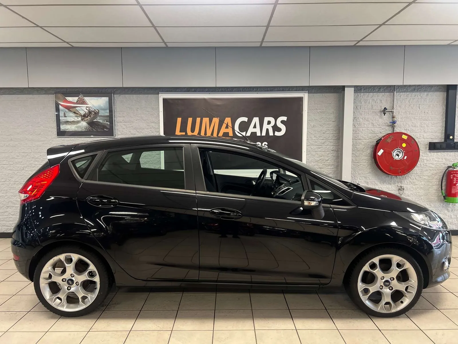 Ford Fiesta 2011 photo 4