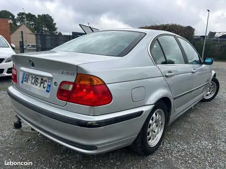 BMW Série 3 2000 photo 4
