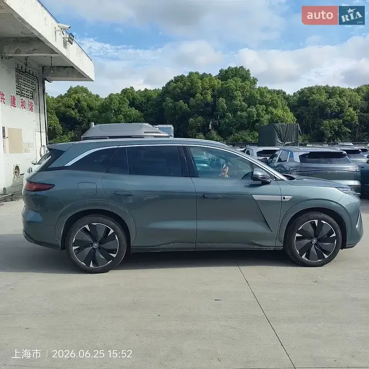 BYD Tang L 2025 photo 3
