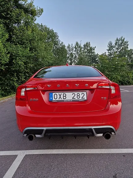 Volvo S60 2012 photo 4