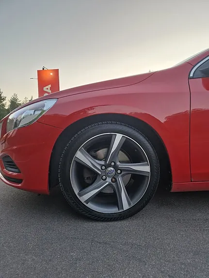 Volvo S60 2012 photo 5