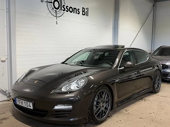 Porsche Panamera 4S 2011 photo 2