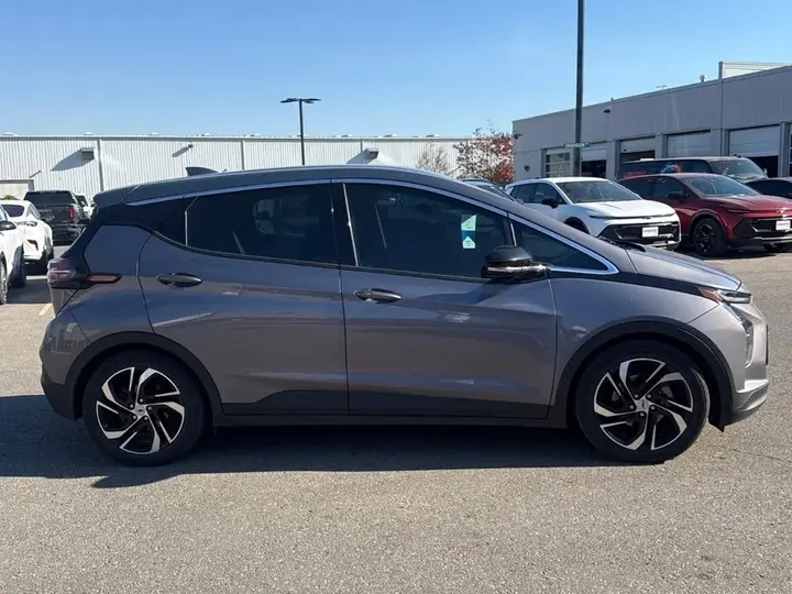 Chevrolet Bolt 2022 photo 5