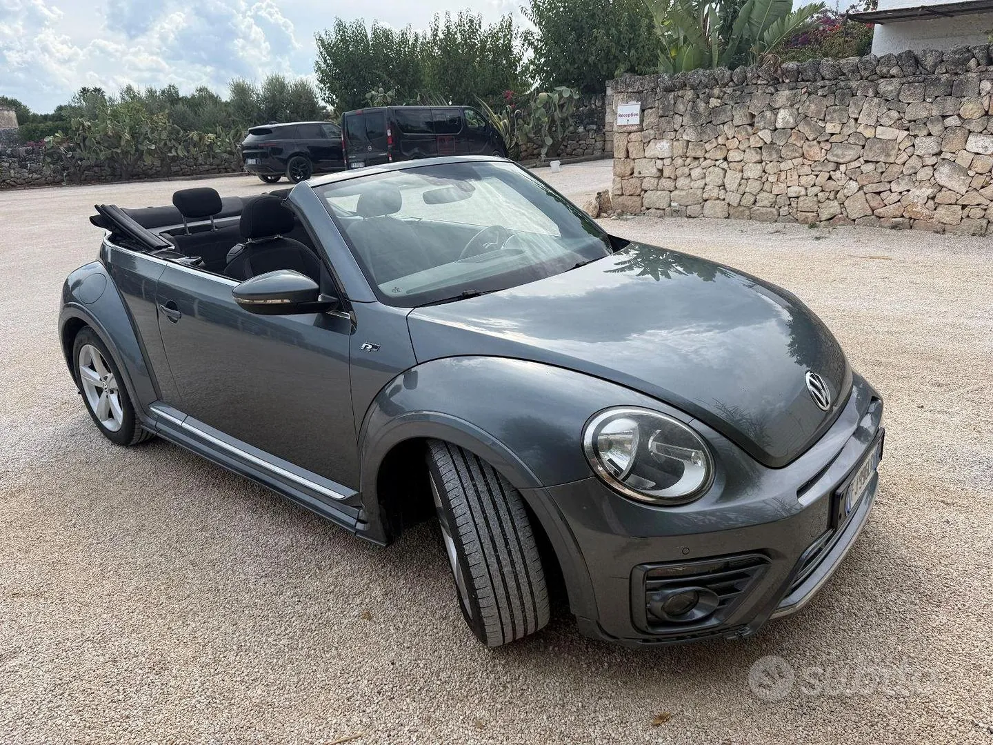 Volkswagen Maggiolino Cabriolet 2017 photo 2
