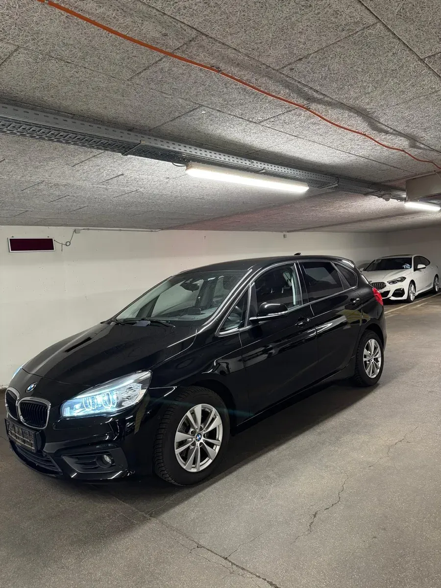 BMW 2 Series 2015 photo 2
