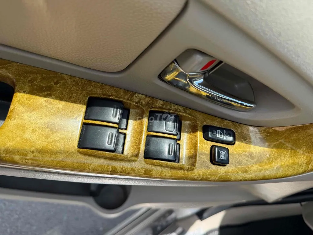 Toyota Innova 2015 photo 3