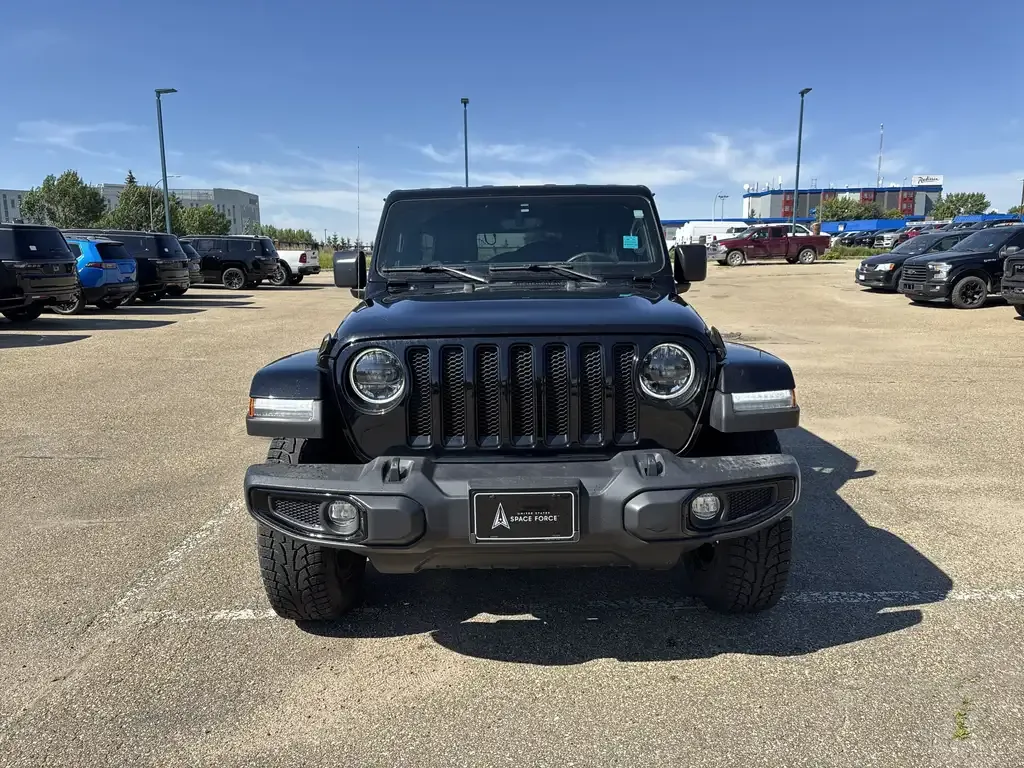 Jeep Wrangler 2023 photo 2