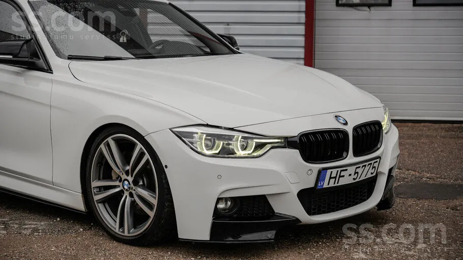 BMW 335I 2013 photo 3
