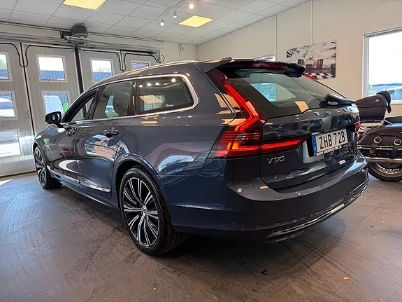 Volvo V90 2023 photo 4