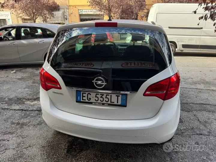 Opel Meriva 2011 photo 4
