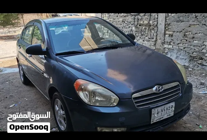 Hyundai Accent 2010 photo 3