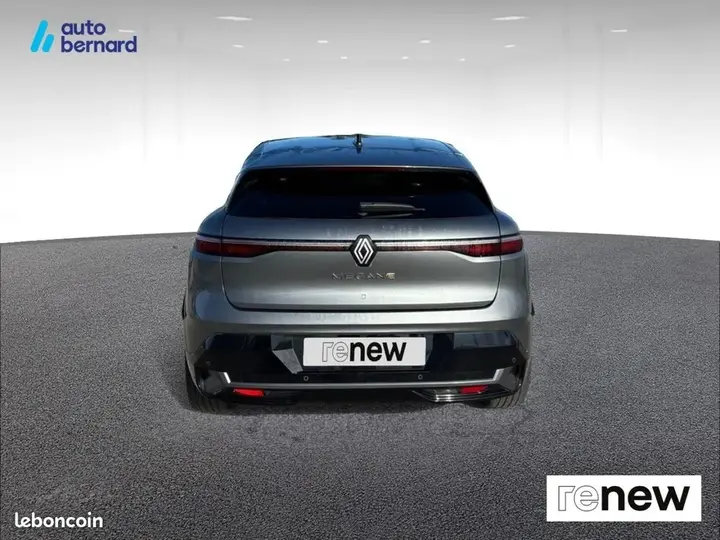 Renault Megane 2022 photo 5
