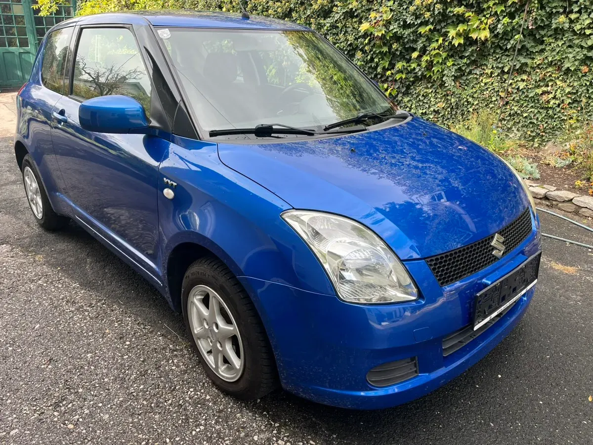 Suzuki Swift 2006 photo 2
