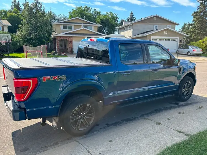 Ford F-150 2022 photo 2