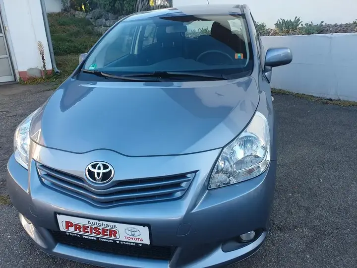 Toyota Verso