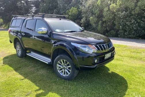 Mitsubishi Triton