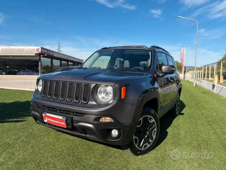 Jeep Renegade 2016 photo 2