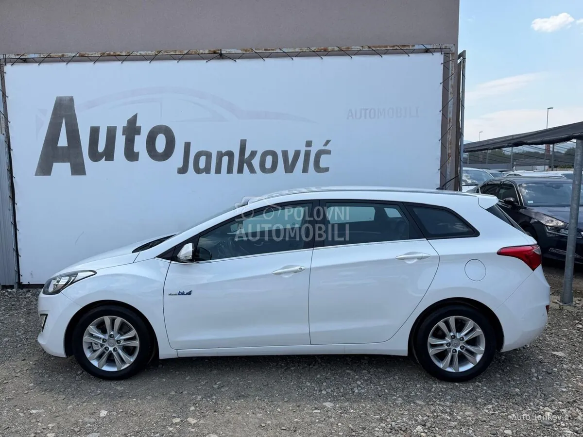 Hyundai I30 2012 photo 3
