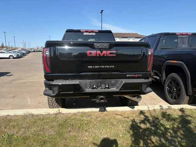 GMC Sierra 2500Hd 2026 photo 5