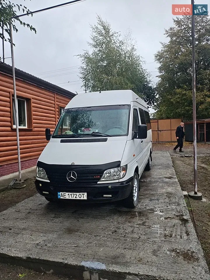 Mercedes-Benz Sprinter