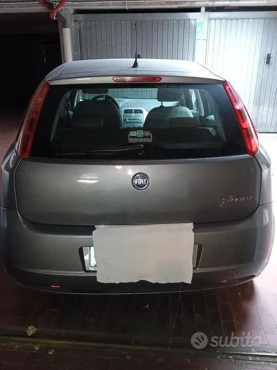 Fiat Grande Punto 2007 photo 3