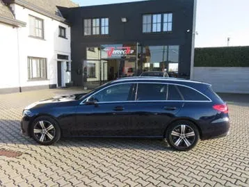 Mercedes-Benz C-Class 2021 photo 2